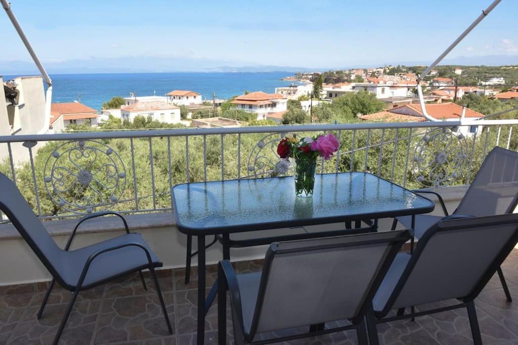 Katerina Luxury Suites Elia  Екстериор снимка