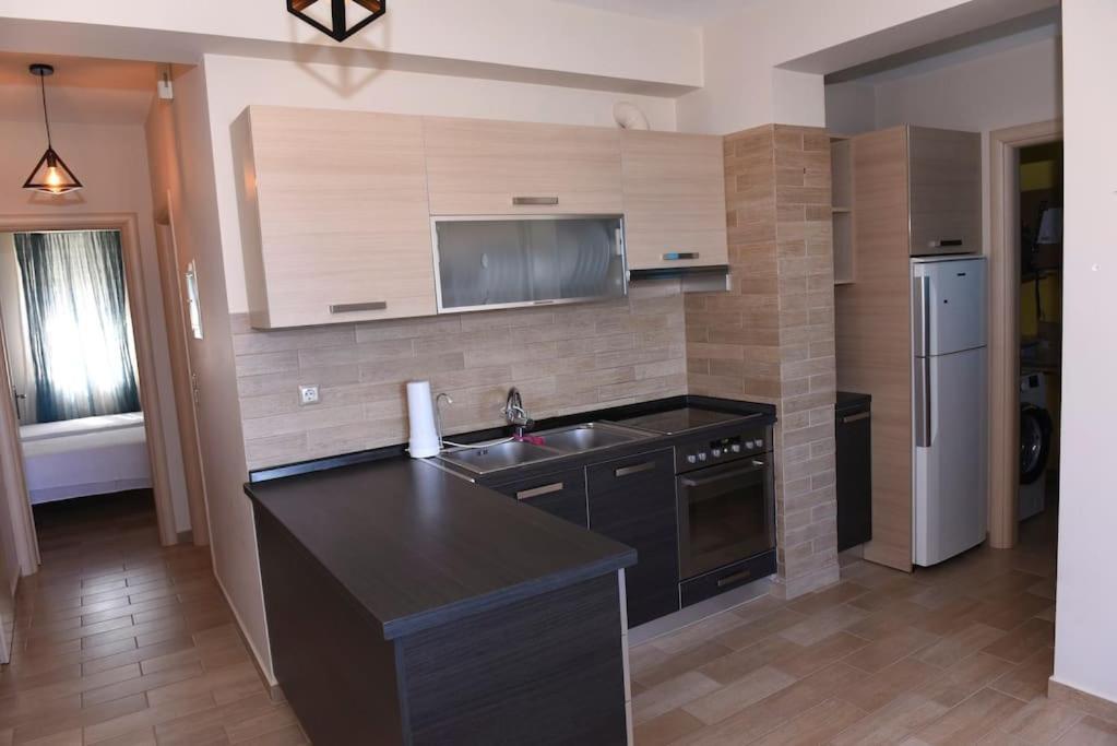Katerina Luxury Suites Elia  Екстериор снимка